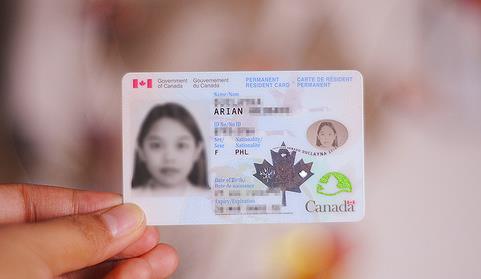 国有绿卡,加拿大有"枫叶卡",很多人可能对于枫叶卡不了解.
